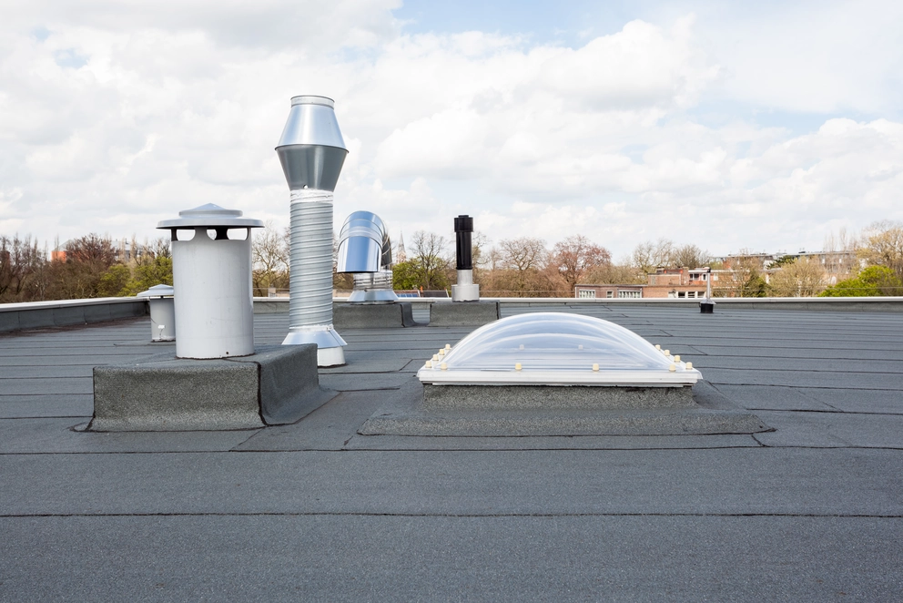 inox_steel_chimney_on_flat_roof